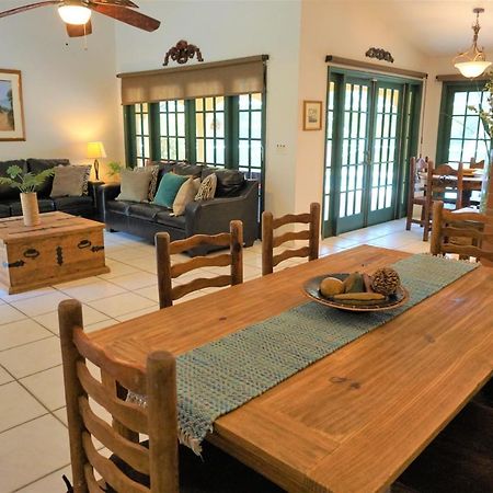 Jupiter Waterfalls - Newly Updated - Tiki Hut, Fire Pit, Kitchen, Pool Heater And More Bagian luar foto