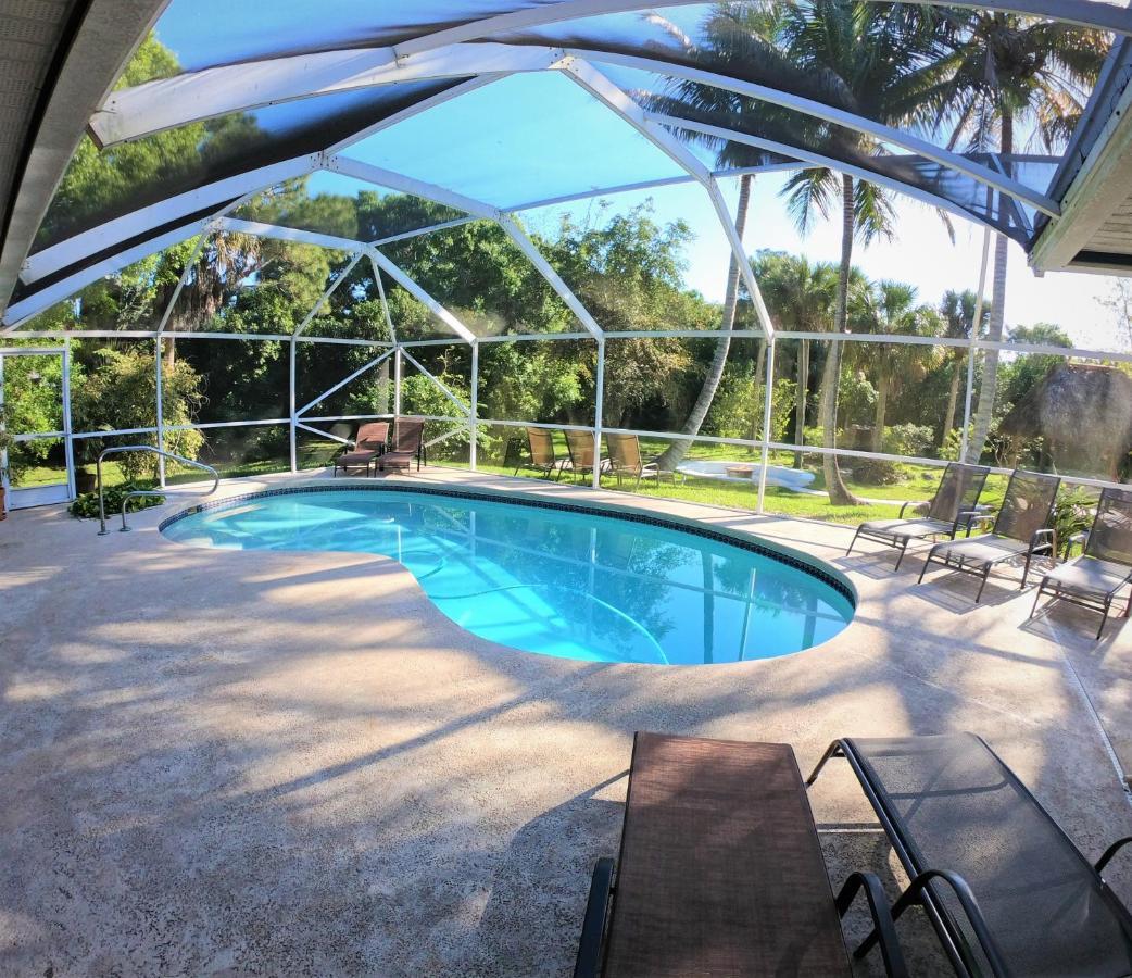 Jupiter Waterfalls - Newly Updated - Tiki Hut, Fire Pit, Kitchen, Pool Heater And More Bagian luar foto