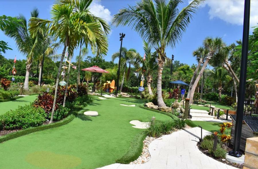 Jupiter Waterfalls - Newly Updated - Tiki Hut, Fire Pit, Kitchen, Pool Heater And More Bagian luar foto